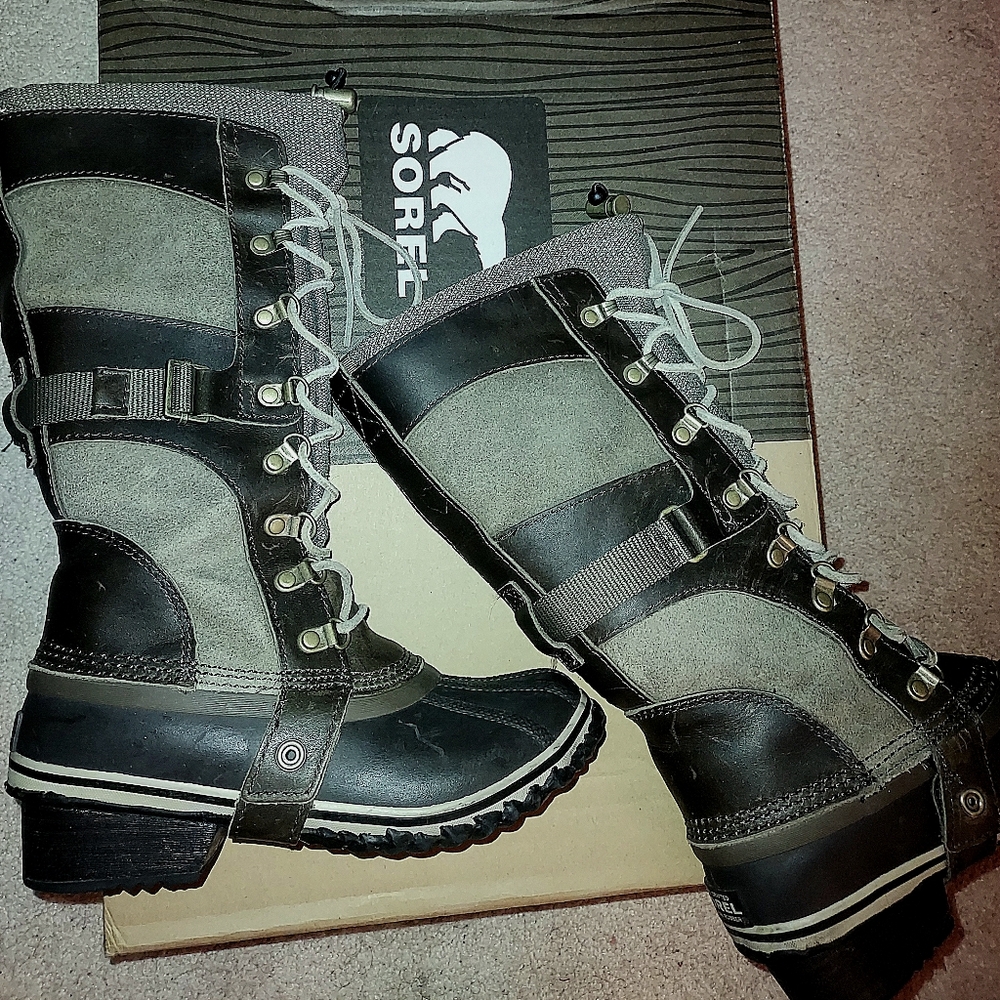 Sorel Conquest Carly Camo Brown Womens 5.5 Leather Snow Rain Duck Boots Box incl